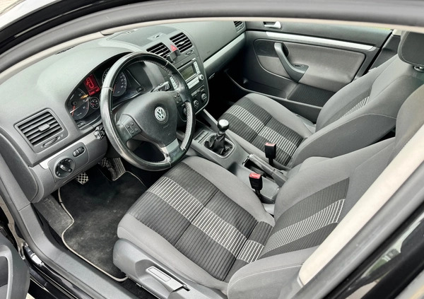 Volkswagen Golf cena 15500 przebieg: 220000, rok produkcji 2007 z Sucha Beskidzka małe 67